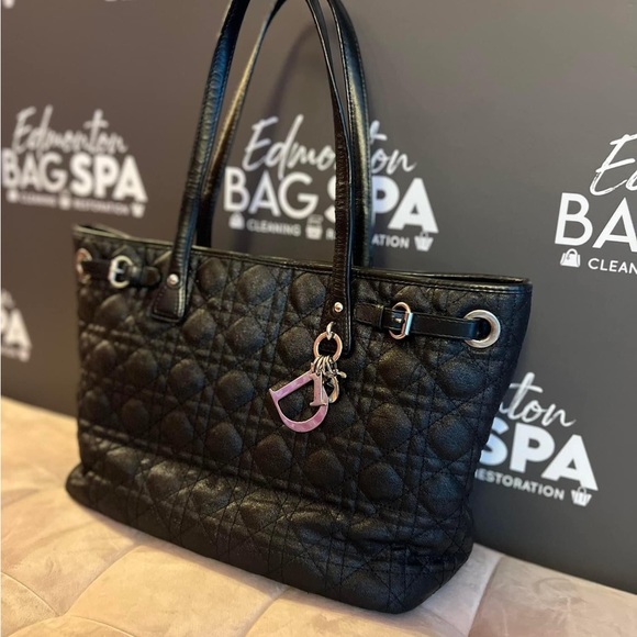 Preloved DIOR handBag - Picture 3 of 9